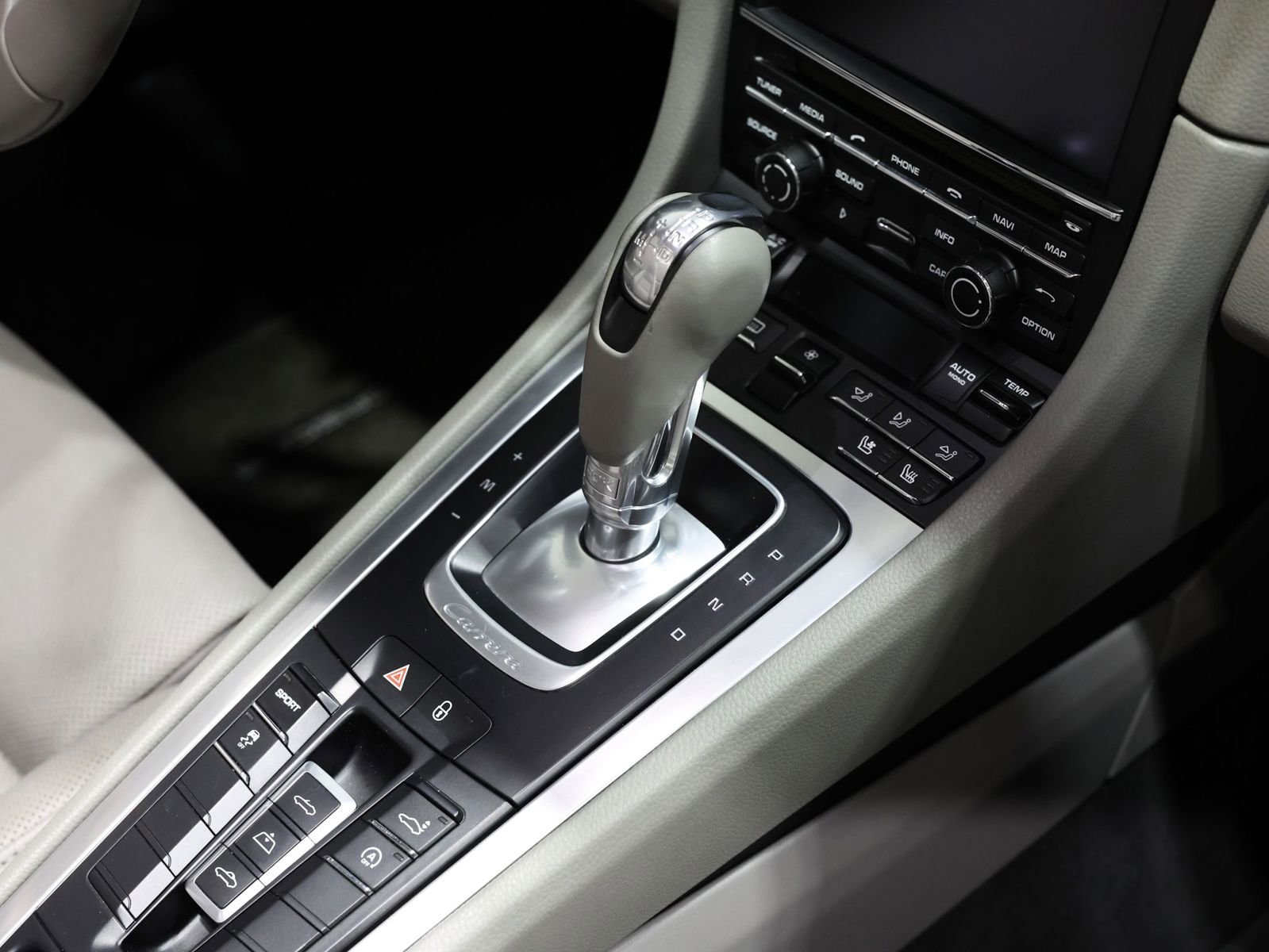 Used 2013 Porsche 911 Carrera image 33