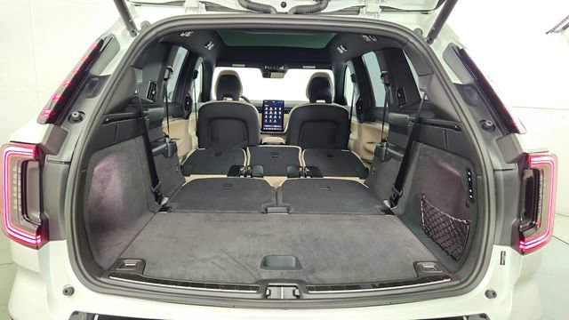 New 2026 Volvo EX90 Ultra AWD/4WD image 42