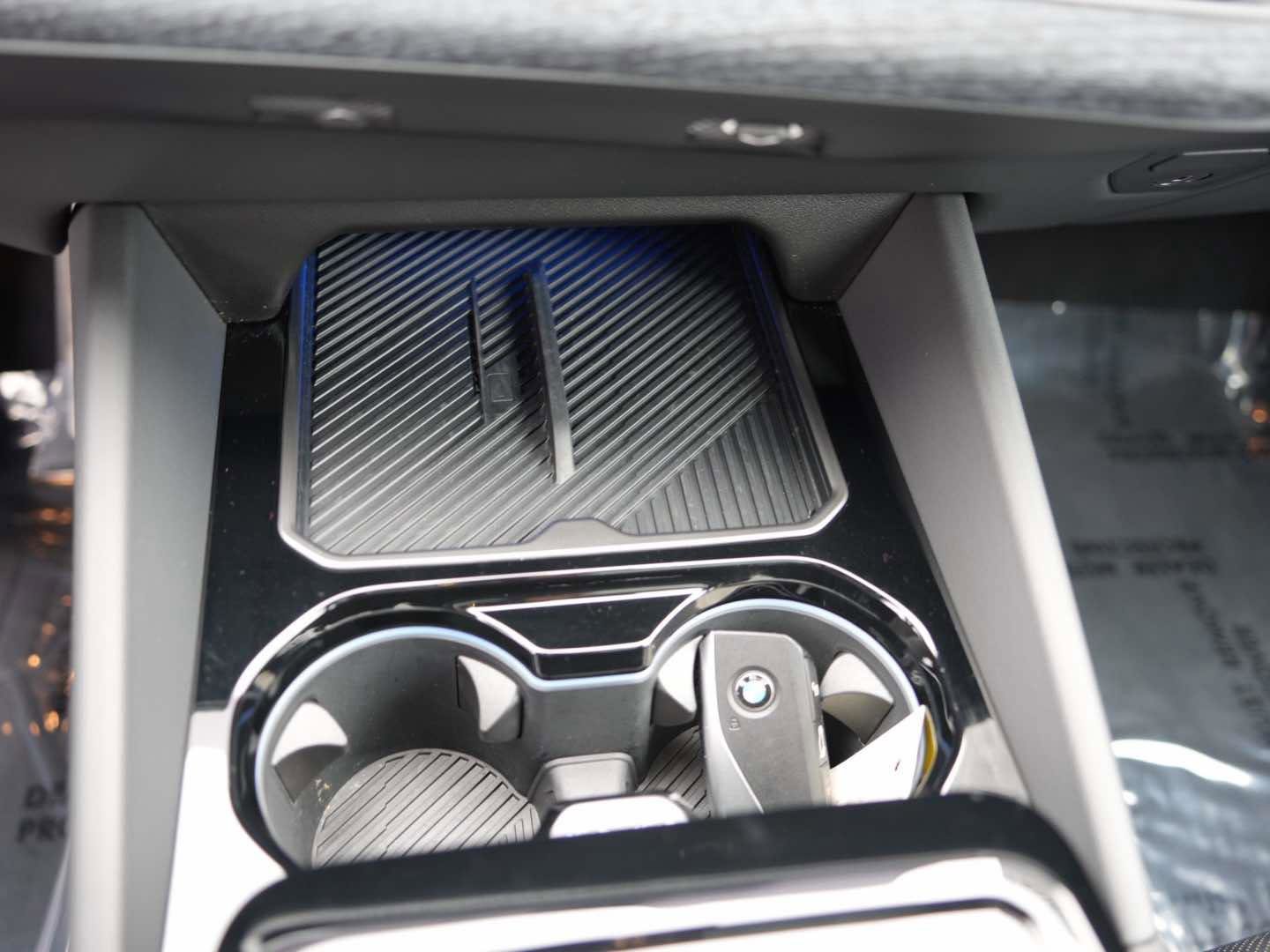 Used 2025 BMW i5 eDrive40i w/ M Sport Package image 22