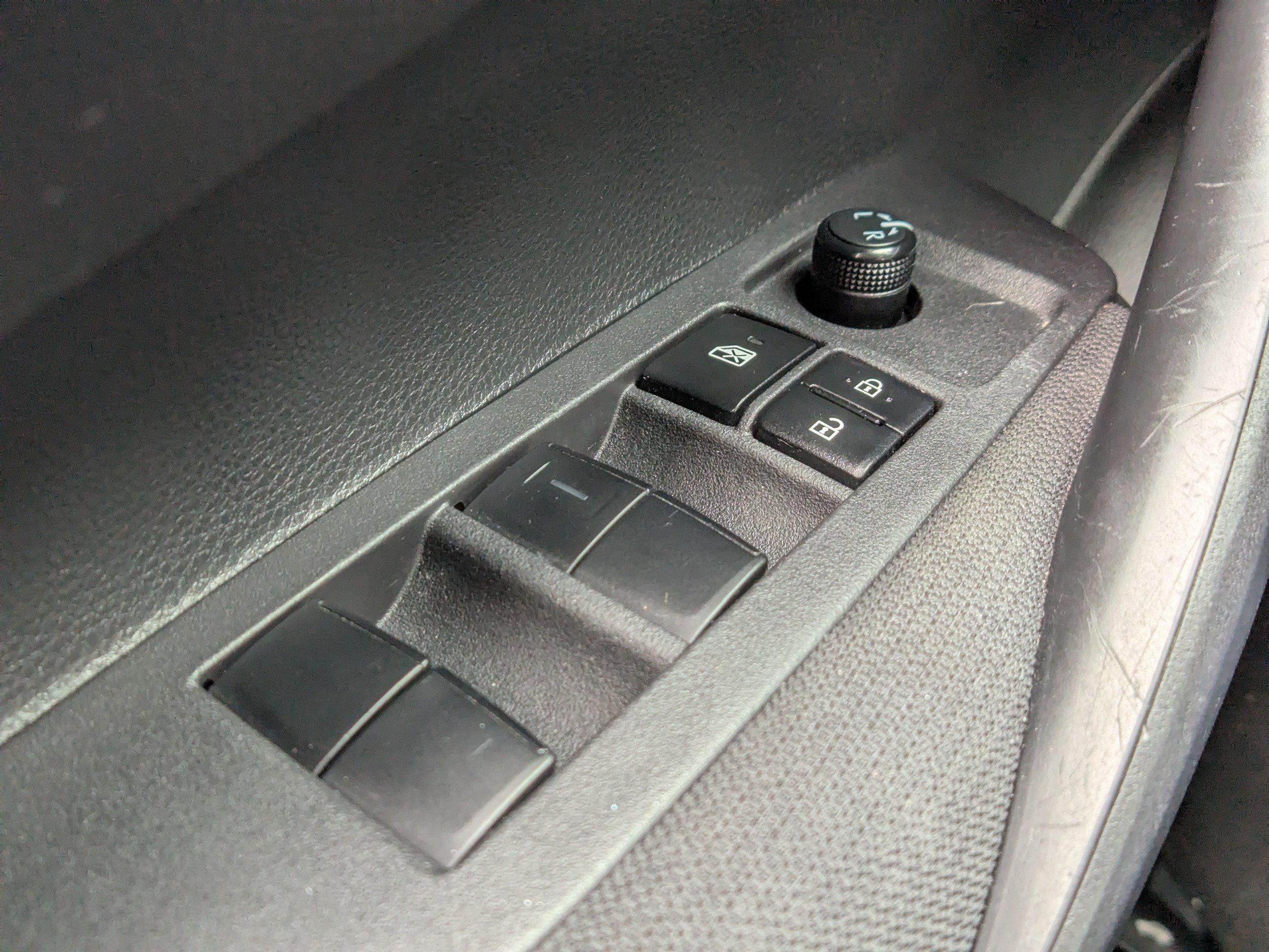 Used 2024 Toyota Corolla LE FWD image 26