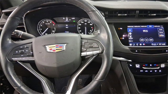 Used 2022 Cadillac XT6 Luxury image 12