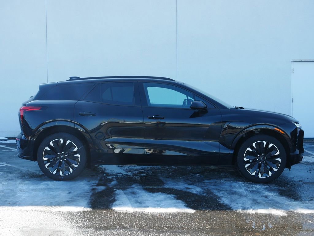 Used 2024 Chevrolet Blazer EV RS image 2