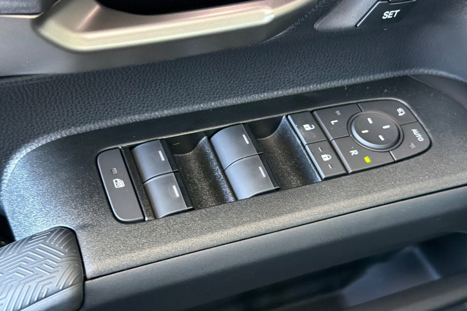 New 2026 Toyota 4Runner Limited AWD/4WD image 13