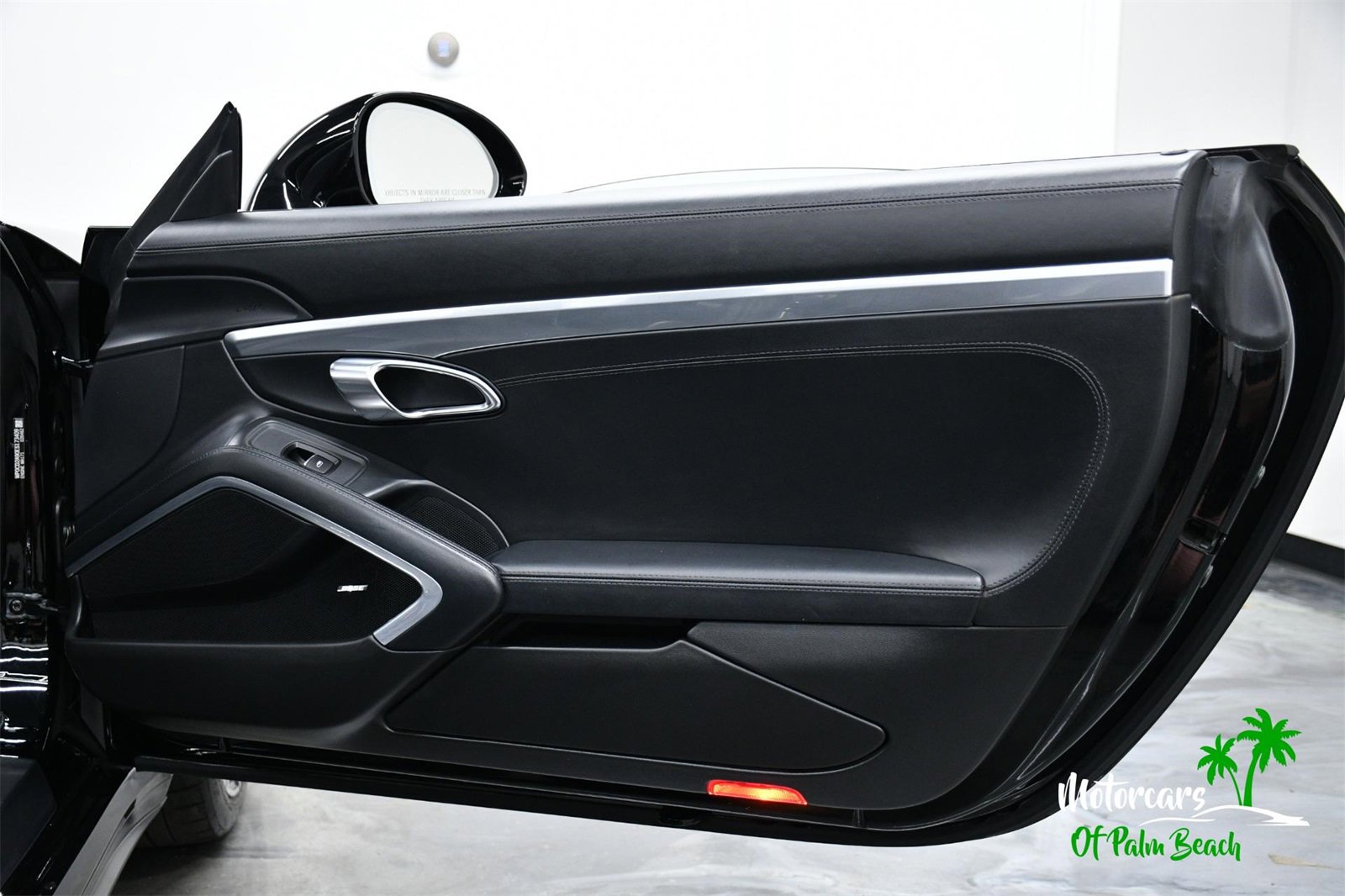 Used 2014 Porsche 911 Turbo image 46