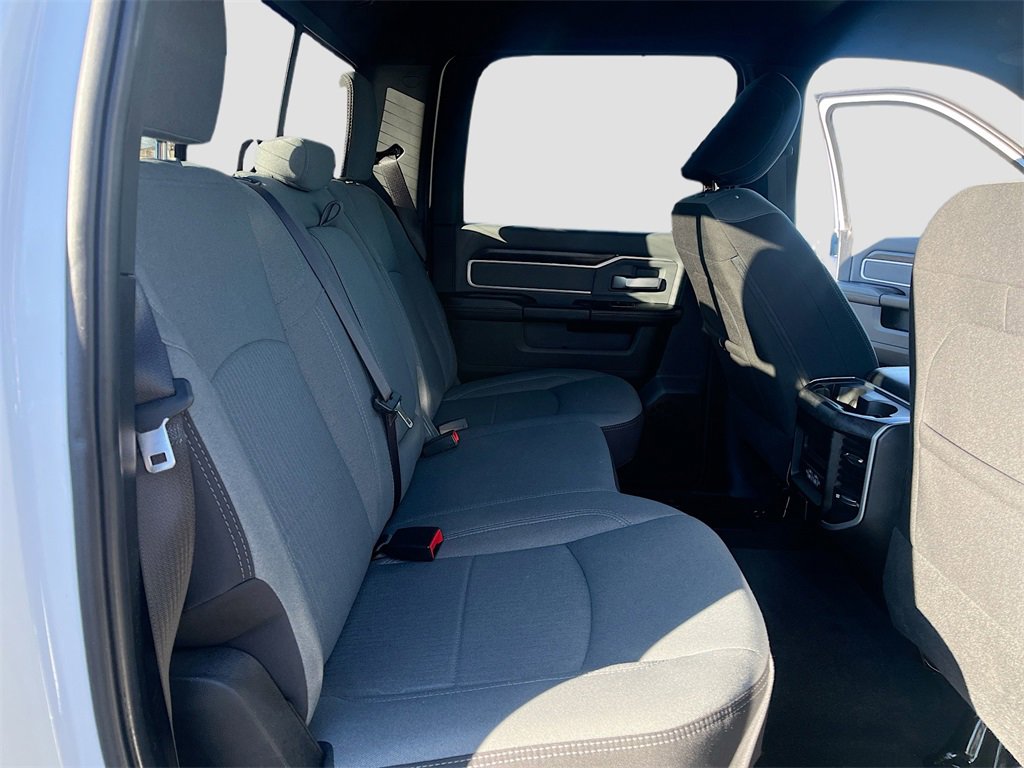 Used 2023 RAM 2500 Big Horn w/ Level 2 Equipment Group image 25