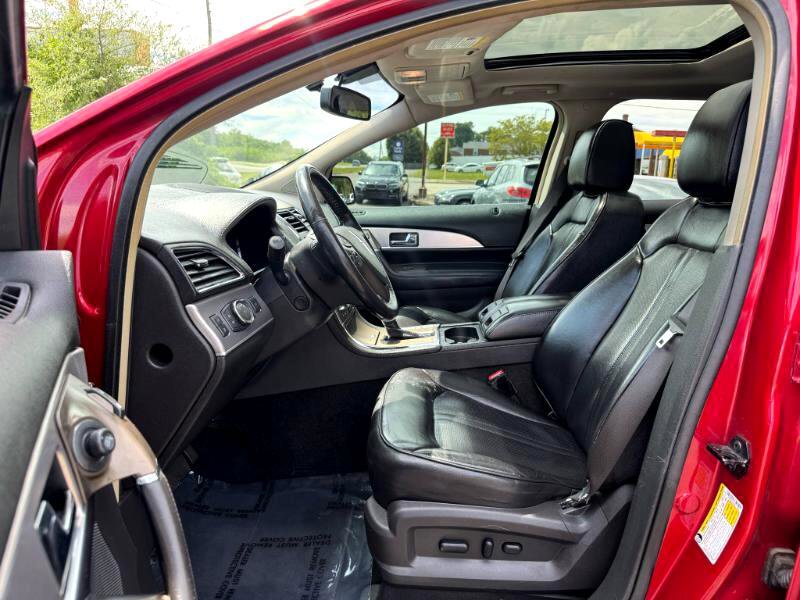 Used 2012 Lincoln MKX AWD image 10