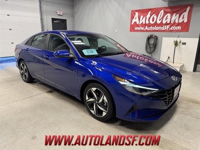 Used 2023 Hyundai Elantra SEL w/ Convenience Package image 1