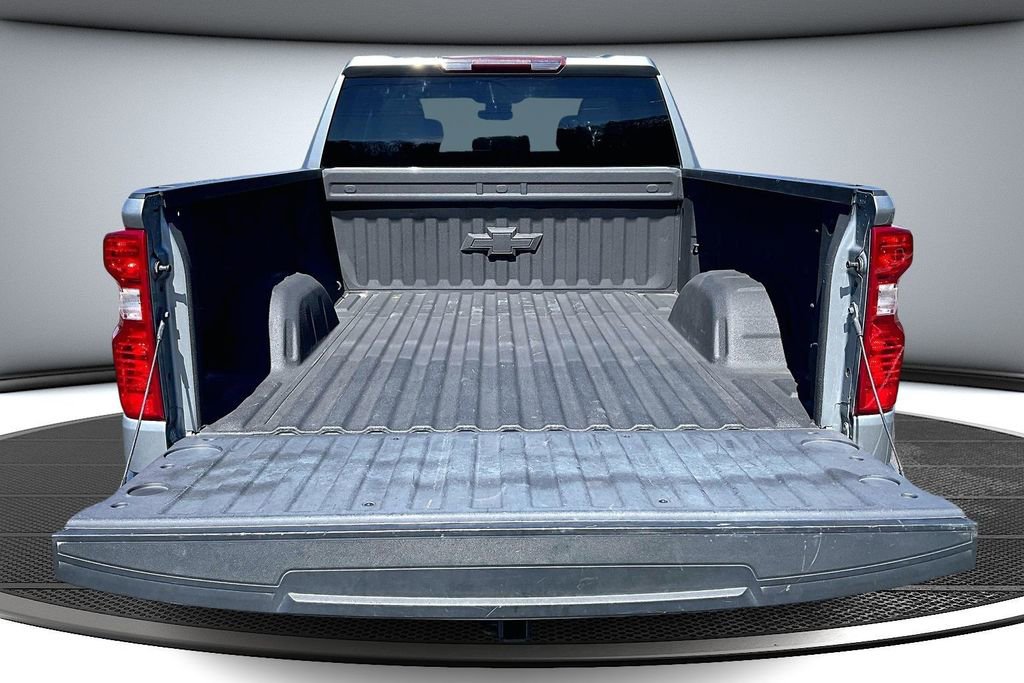 Used 2023 Chevrolet Silverado 1500 LT w/ Protection Package AWD/4WD image 7