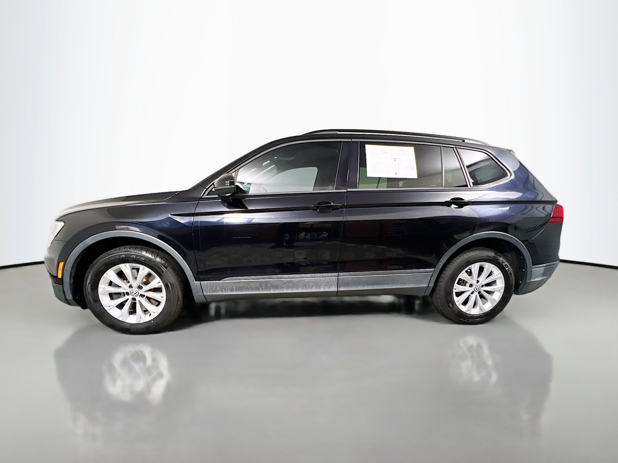 Used 2019 Volkswagen Tiguan S w/ Driver Assistance Package image 9
