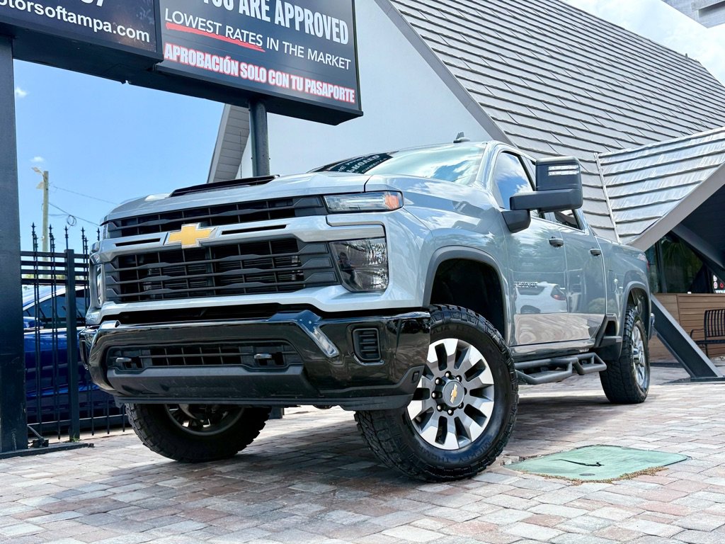 Used 2024 Chevrolet Silverado 2500 Custom w/ Custom Value Package