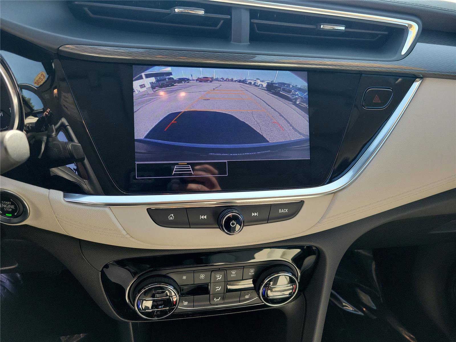 Used 2023 Buick Encore GX Select image 30