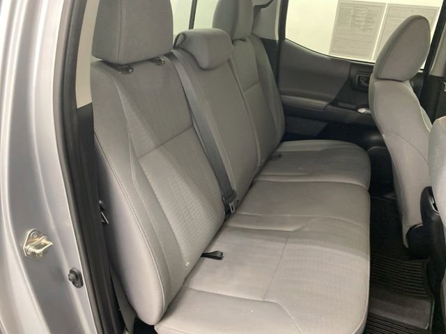Used 2019 Toyota Tacoma SR5 AWD/4WD image 30