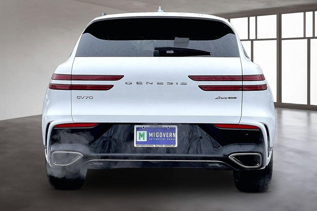 Used 2026 Genesis GV70 3.5T Sport Prestige image 5