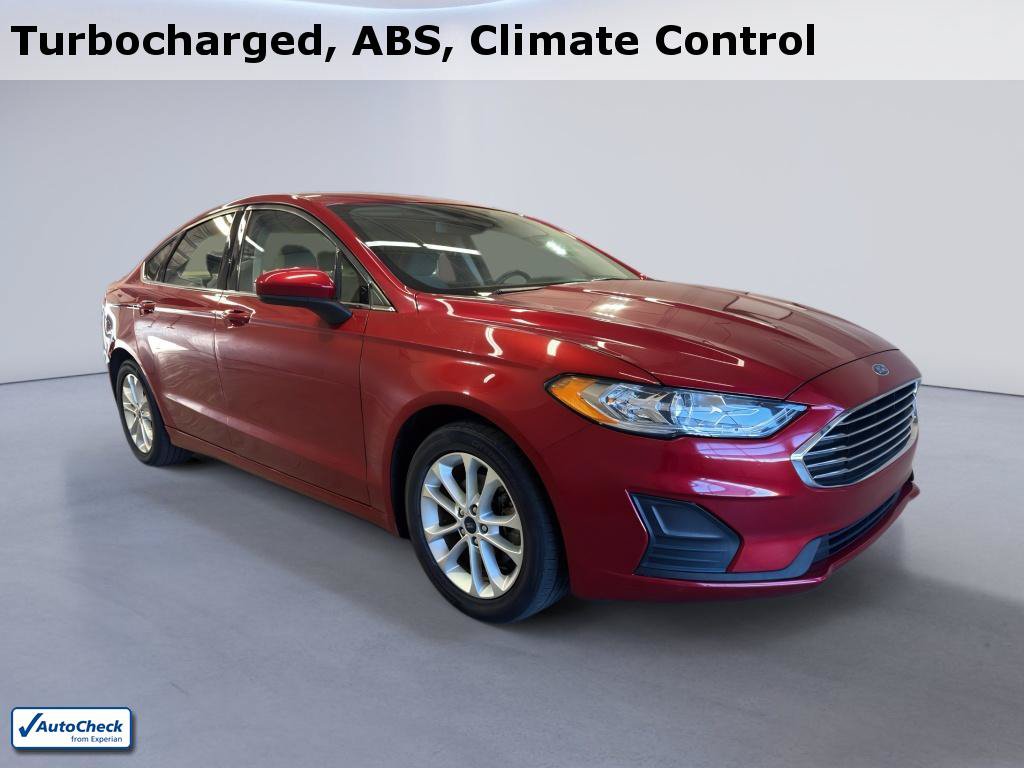 Used 2020 Ford Fusion SE FWD image 1