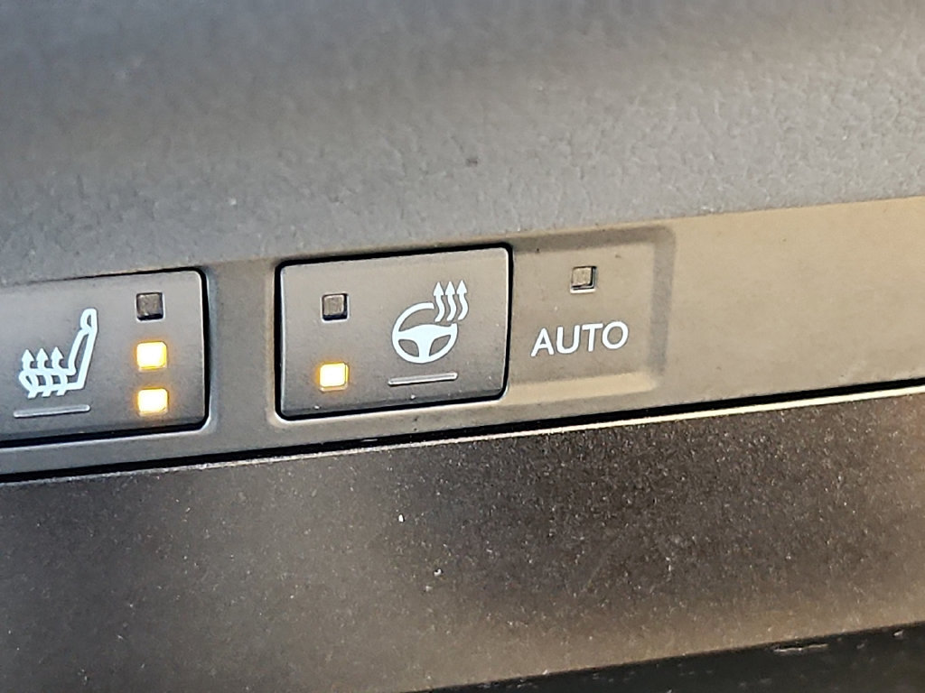 Used 2024 Lexus ES 350 w/ Premium Package FWD image 24