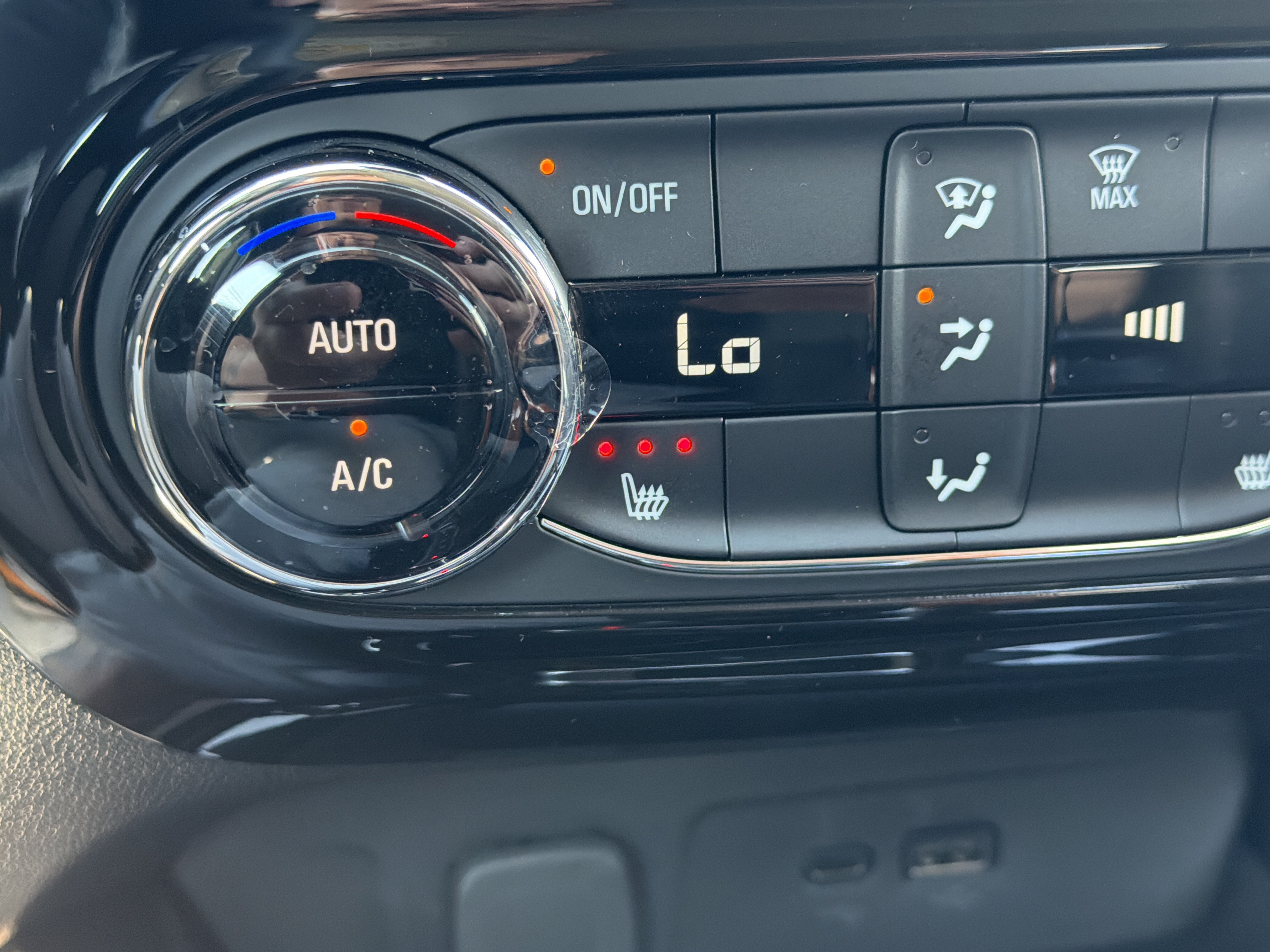 New 2026 Chevrolet Trax ACTIV w/ Driver Confidence Package FWD image 29