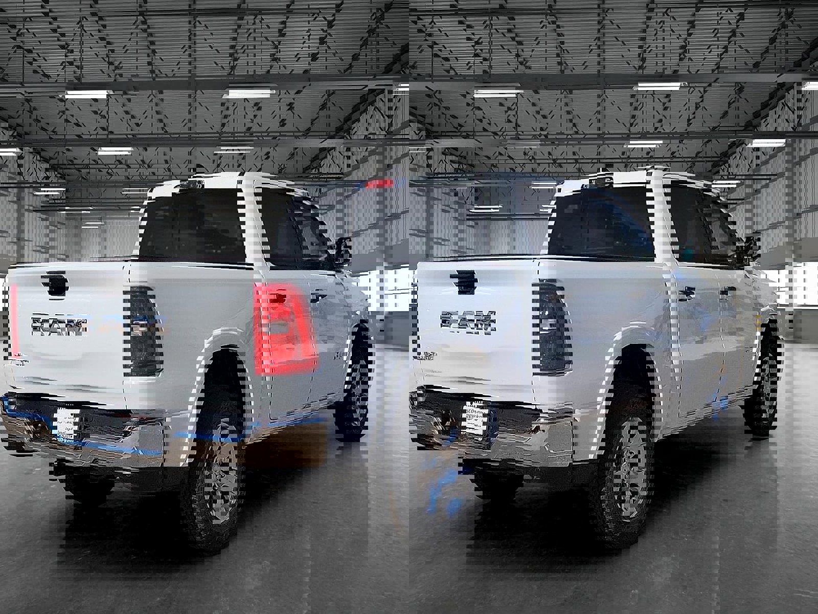 New 2025 RAM 1500 Lone Star image 4