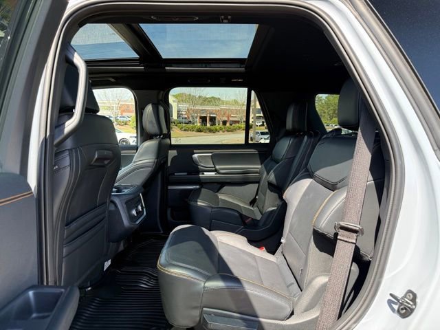 Used 2025 Ford Expedition Tremor image 25