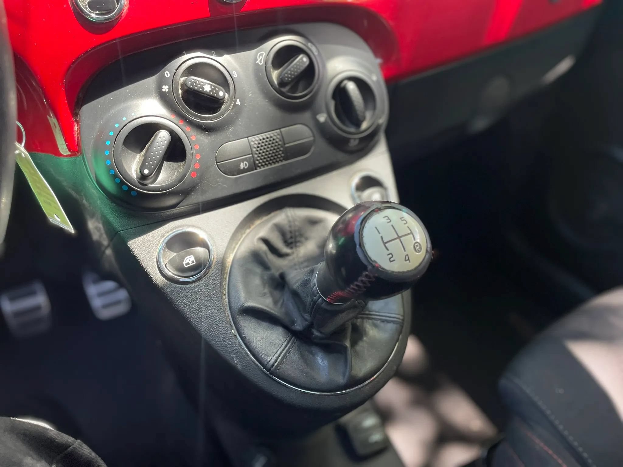 Used 2015 FIAT 500 Abarth FWD image 18
