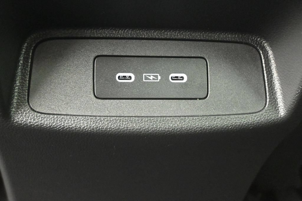 Used 2023 Acura RDX w/ Technology Package FWD image 21