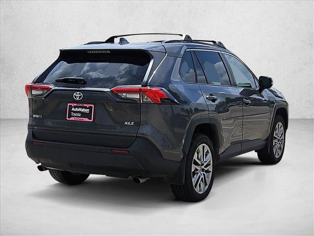 Used 2023 Toyota RAV4 XLE Premium FWD image 5