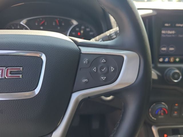 Used 2024 GMC Terrain SLT AWD/4WD image 28