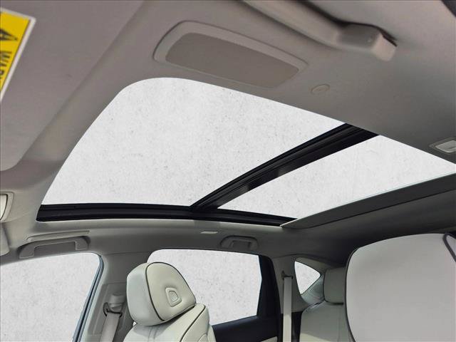 Used 2019 Acura RDX w/ Advance Package AWD/4WD image 15