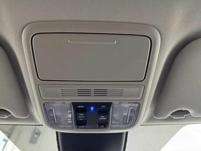 Certified 2026 Honda Odyssey Touring image 49