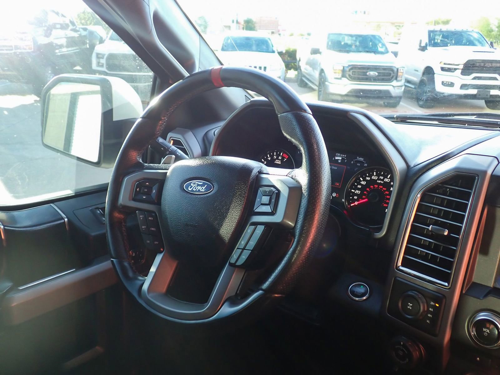 Used 2017 Ford F150 Raptor w/ Equipment Group 802A Luxury image 20