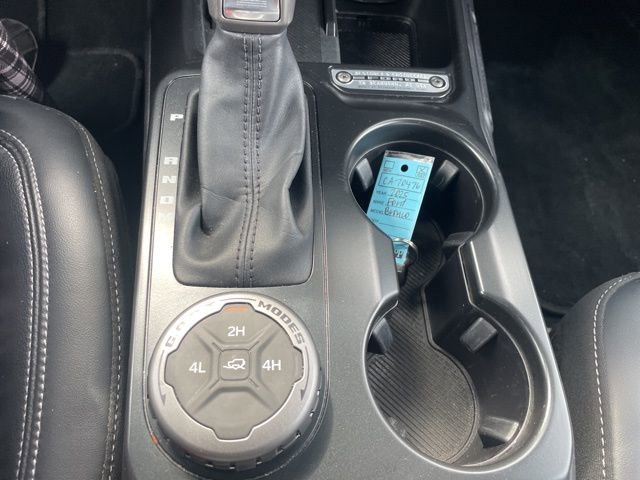 Used 2025 Ford Bronco Outer Banks AWD/4WD image 30