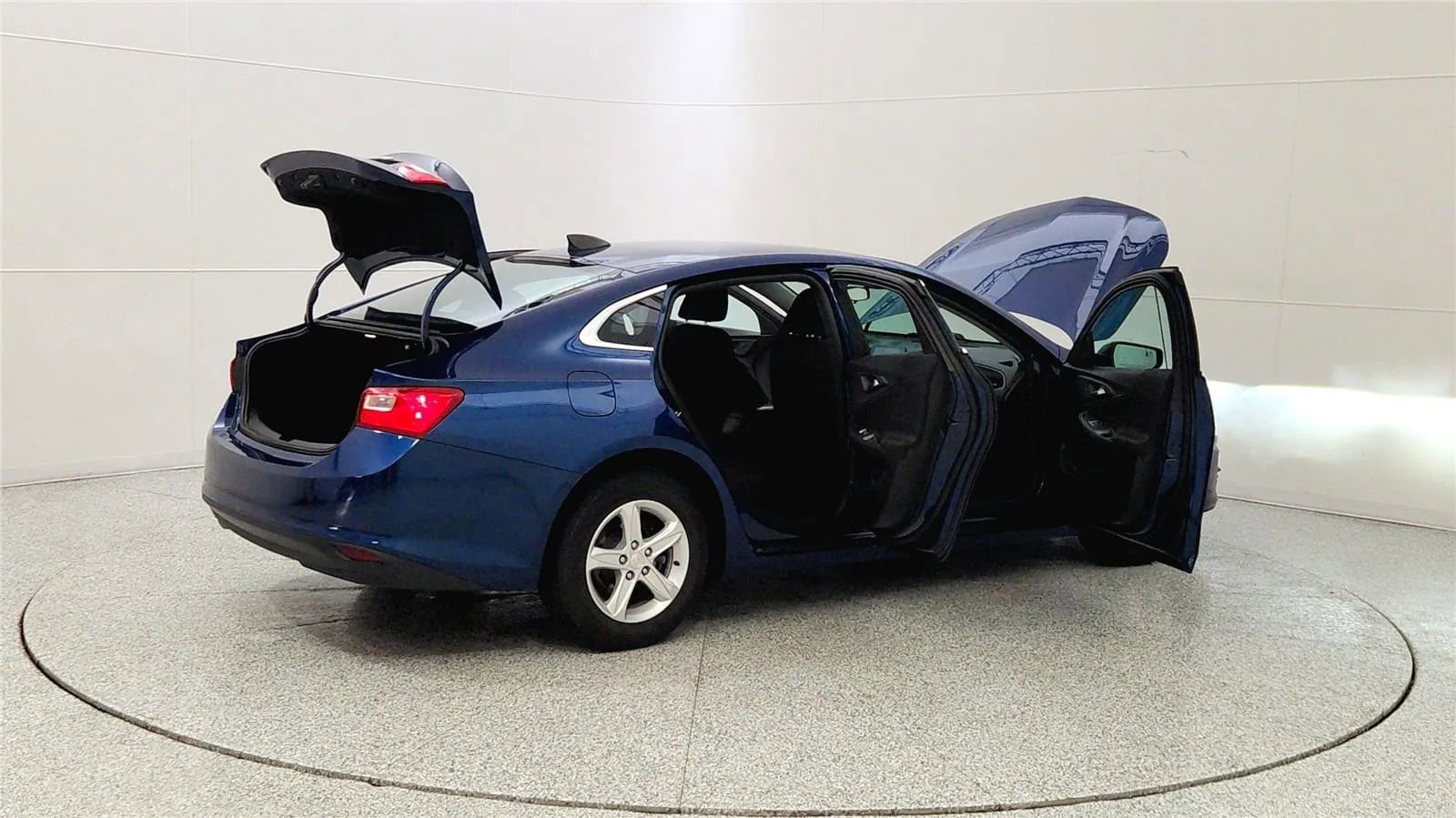 Used 2019 Chevrolet Malibu LS w/ Driver Confidence Package FWD image 12