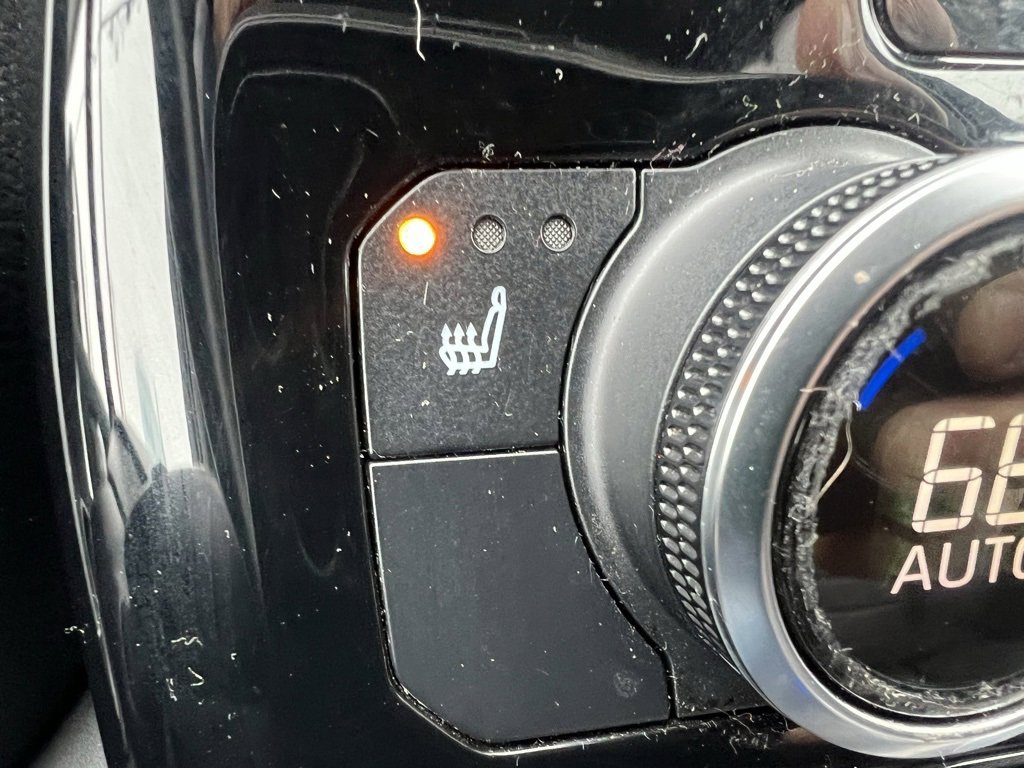 Used 2022 Toyota Highlander XLE image 35