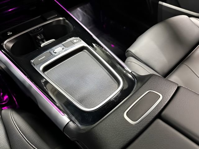 Used 2025 Mercedes-Benz GLB 250 4MATIC image 27