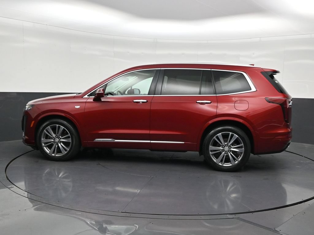 Used 2020 Cadillac XT6 Premium Luxury FWD image 2