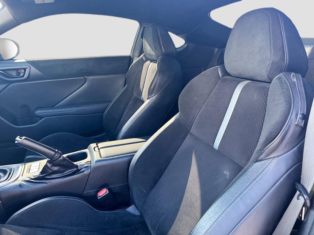 Used 2023 Toyota GR86 Premium image 20