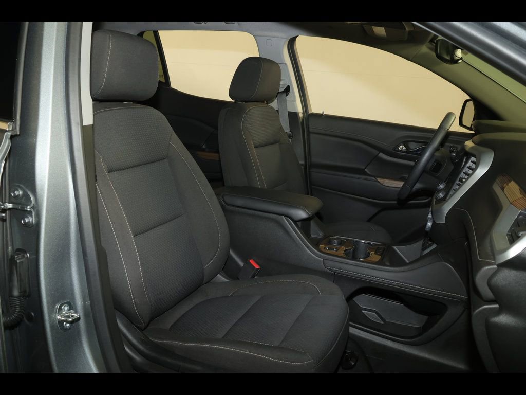 Used 2023 GMC Acadia SLE w/ Driver Convenience Package image 30