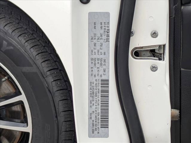 Used 2017 Dodge Journey SE w/ Flexible Seating Group image 23