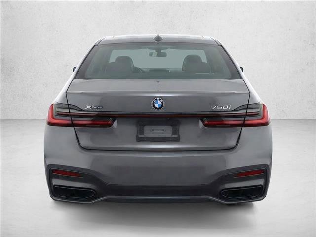Used 2020 BMW 750i xDrive image 6