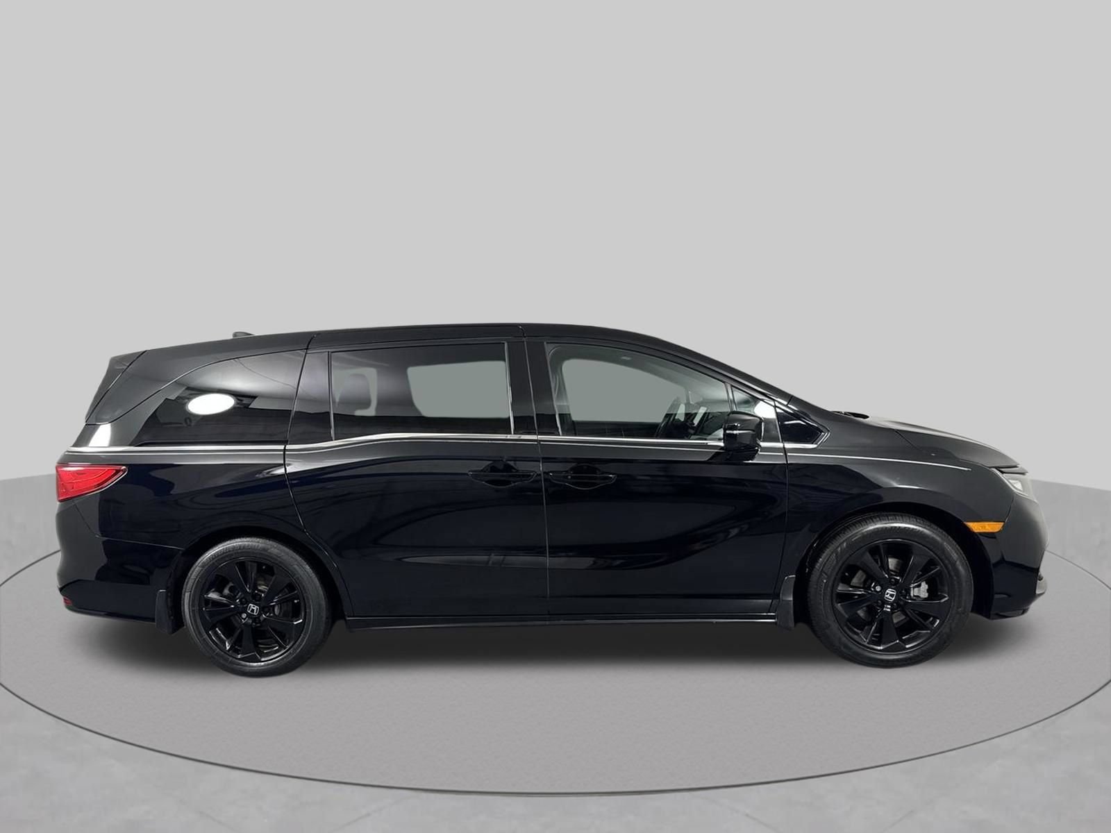 Used 2023 Honda Odyssey Sport image 37