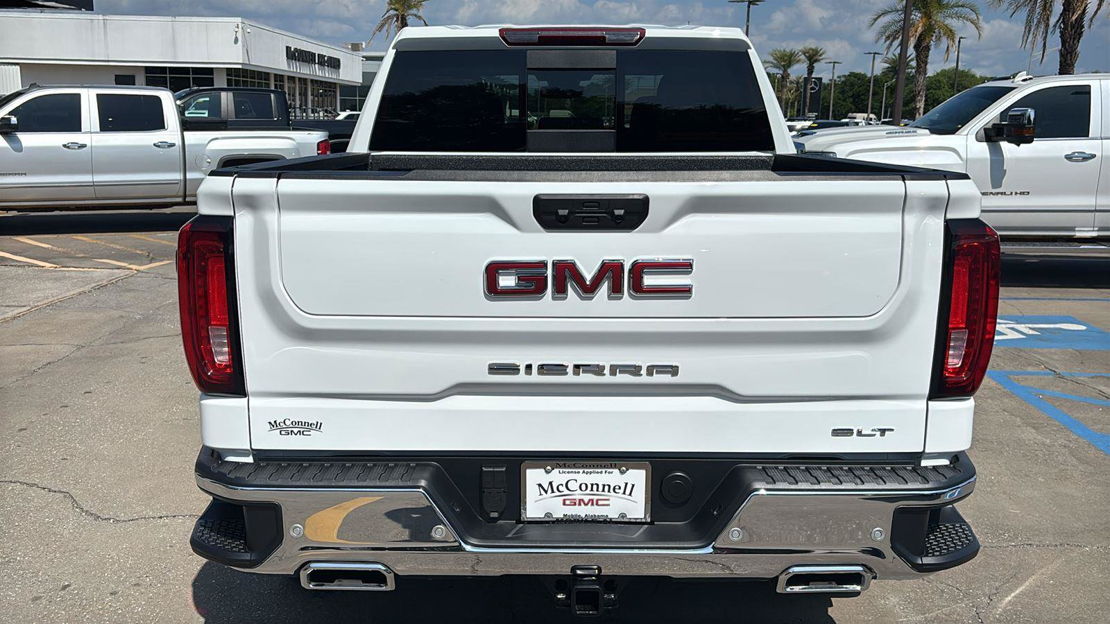 New 2026 GMC Sierra 1500 SLT w/ SLT Premium Plus Package AWD/4WD image 6