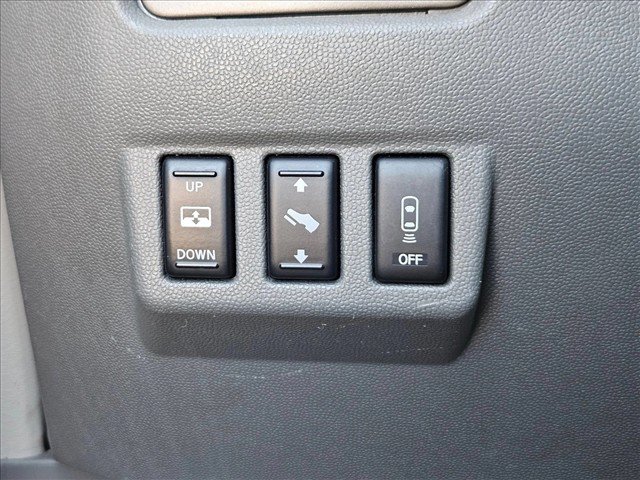 Used 2005 Nissan Titan LE RWD image 20