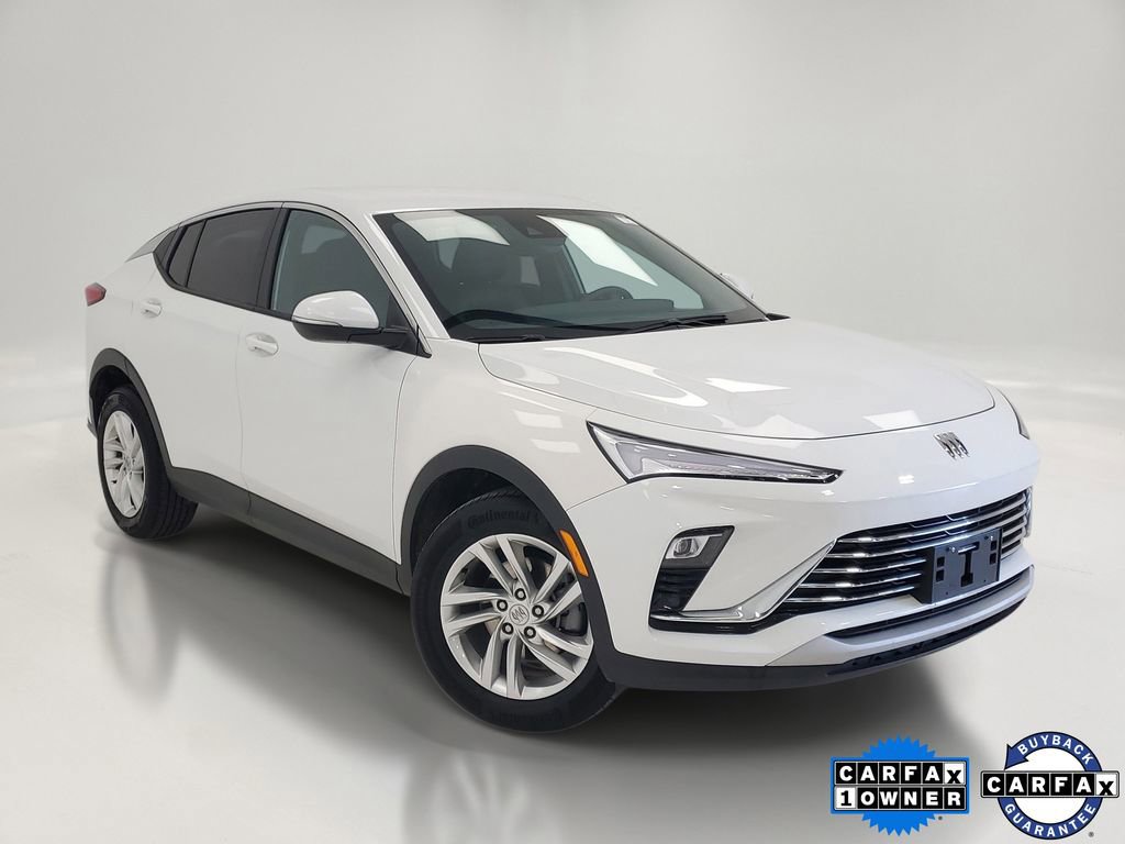 Used 2025 Buick Envista Preferred image 1