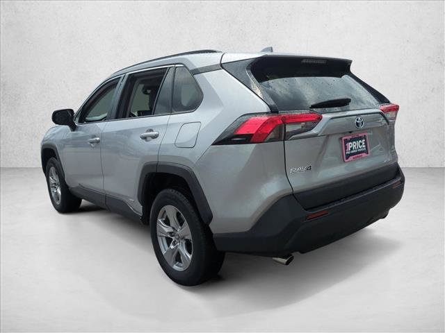 Certified 2024 Toyota RAV4 LE AWD/4WD image 8