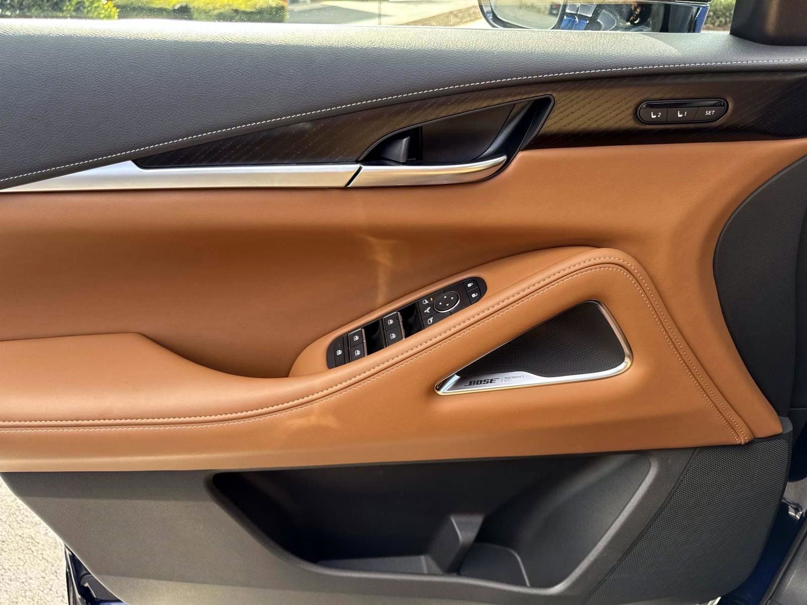 Certified 2025 INFINITI QX60 Sensory image 7