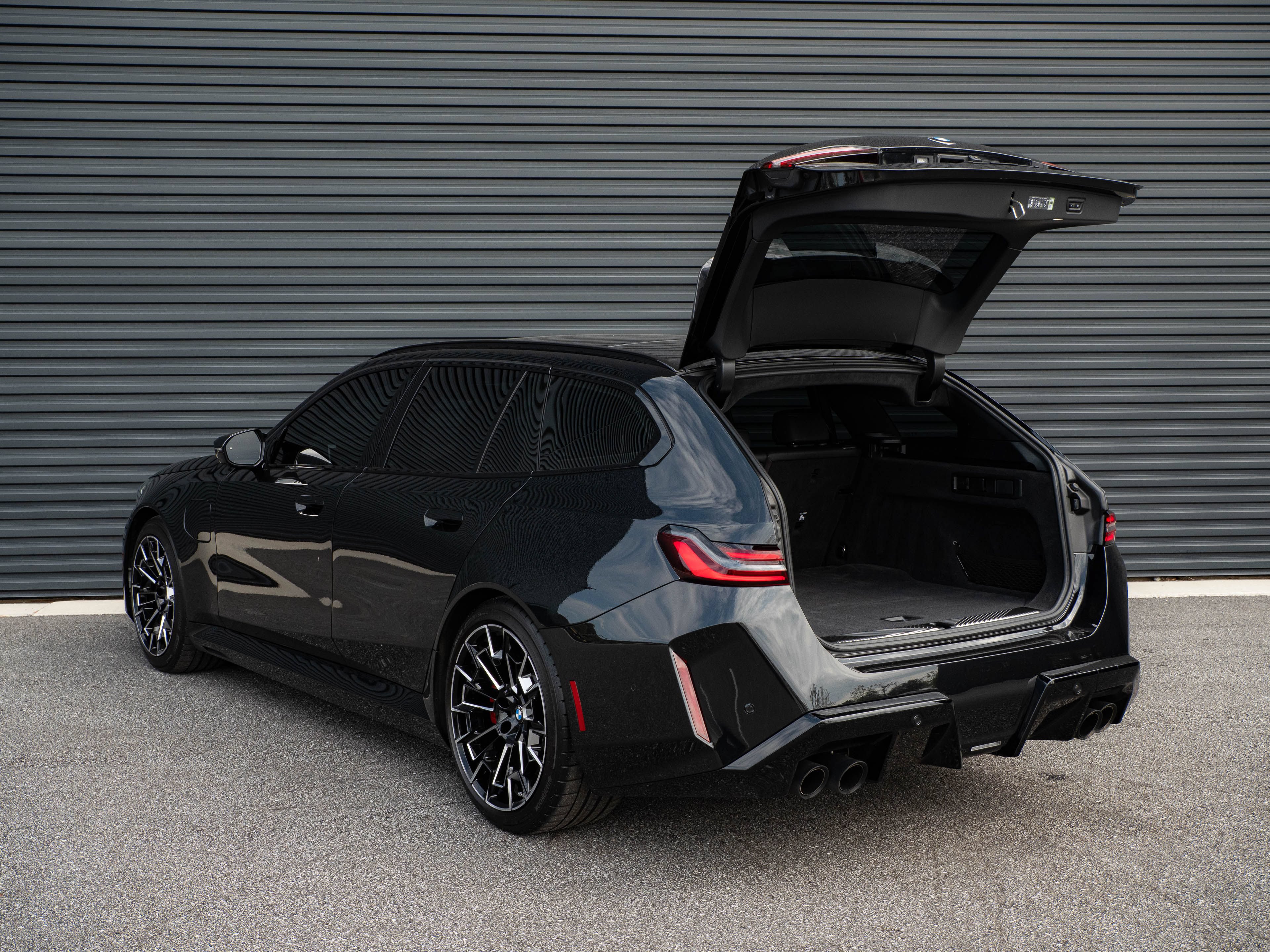 Used 2026 BMW M5 Touring AWD/4WD image 31