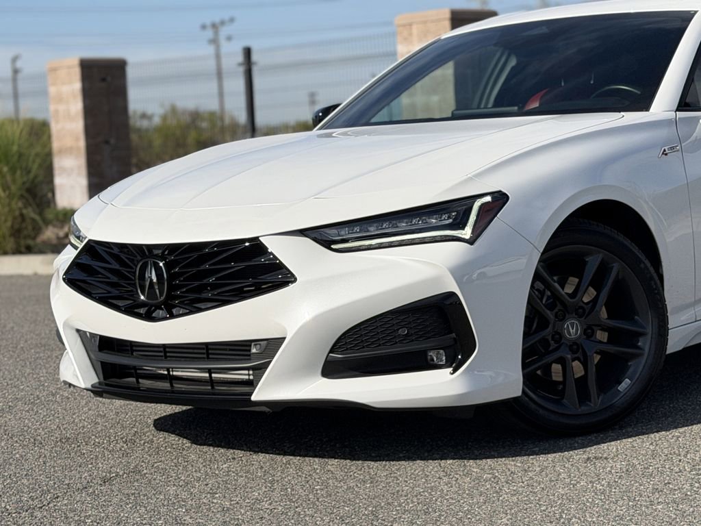 Used 2025 Acura TLX A-Spec Package image 3