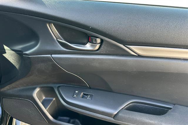 Used 2019 Honda Civic Sport image 18