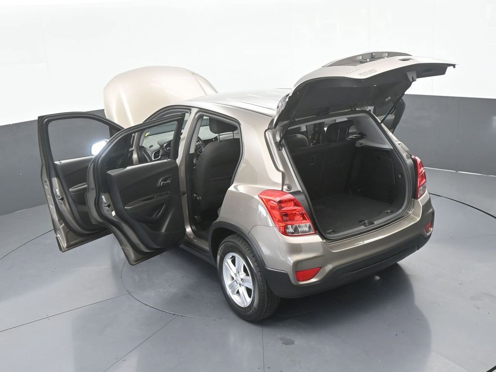 Used 2021 Chevrolet Trax LS w/ Tint and Cruise Package FWD image 64