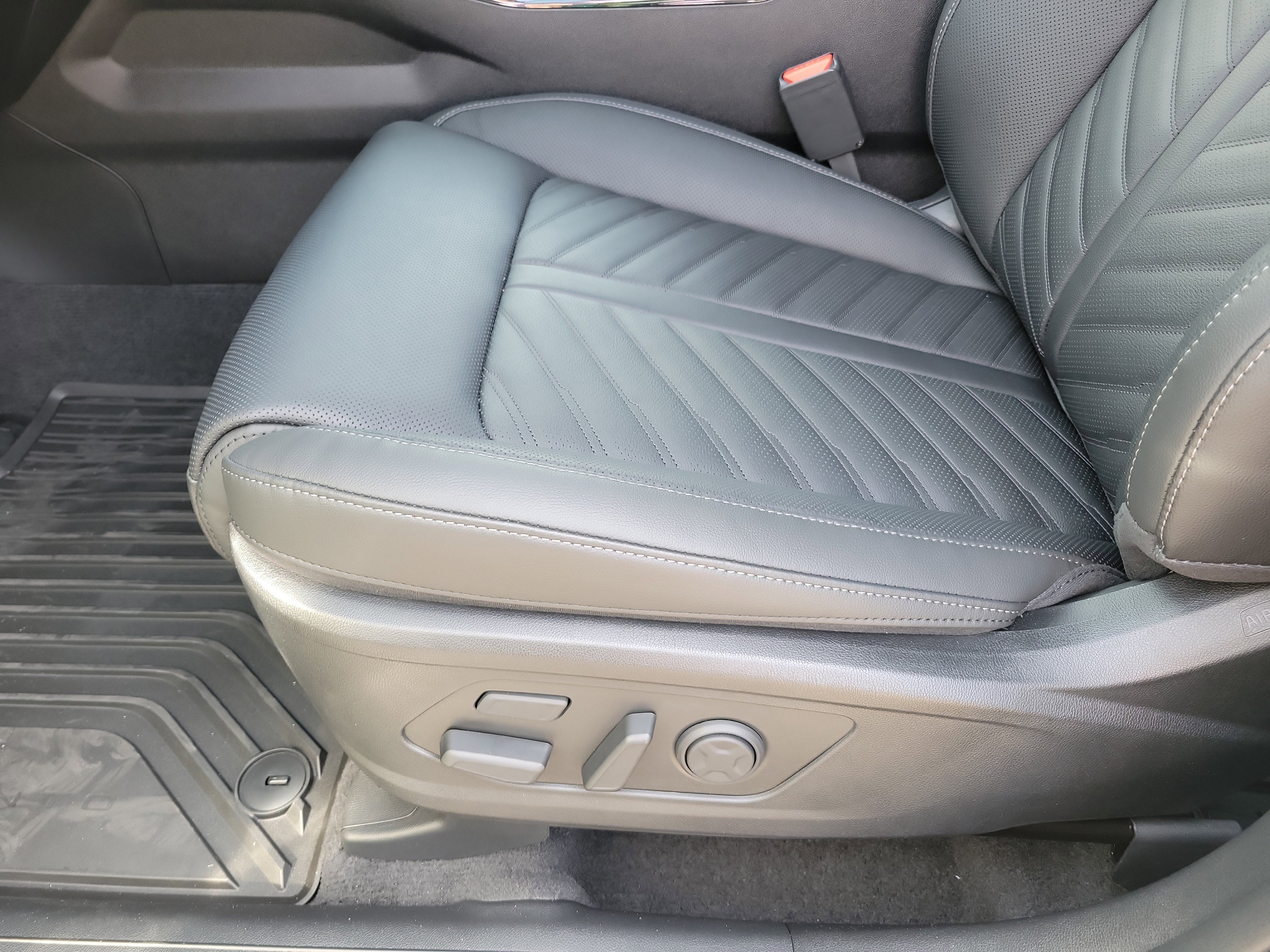 New 2026 Kia Sorento SX Prestige image 5