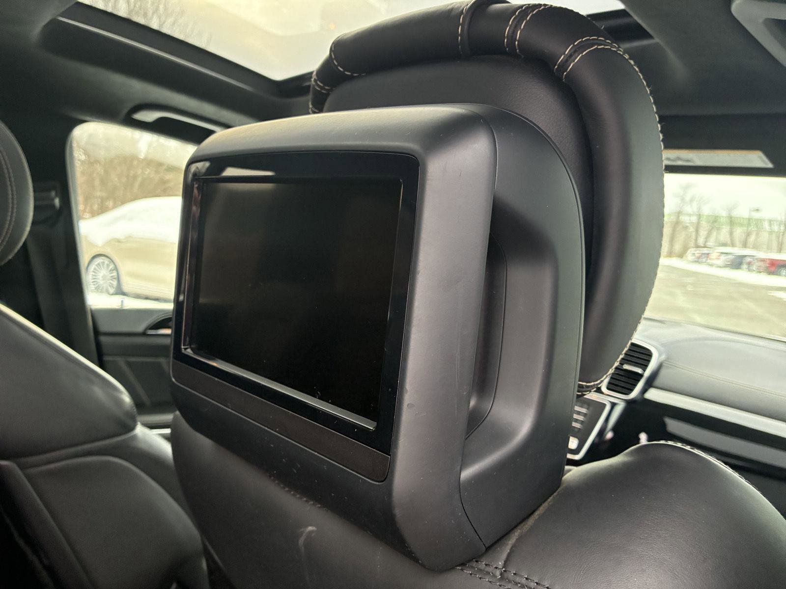 Used 2018 Mercedes-Benz GLS 63 AMG AMG GLS 63 image 32